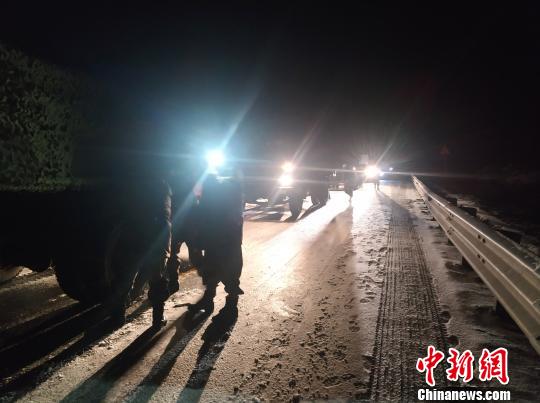 十大外围足球平台app手机版_法夫尔:热刺目前排英超第三,这证明了他们的(图1) 十大外围足球平台app